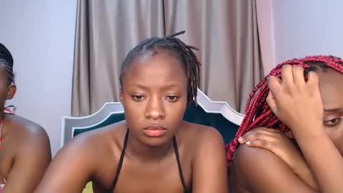 Snapshot of tess_tacy chatting on February 7, 2025, 10:20 pm Tacy online show from February 7, 2025, 10:20 pm