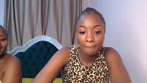 Snapshot of tess_tacy chatting on February 28, 2025, 4:31 pm Tacy online show from February 28, 2025, 4:31 pm