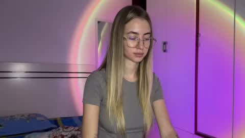 tessa_calmness online show from August 7, 2026, 8:27 am