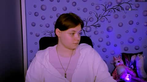 tessa_tea online show from February 22, 2026, 8:18 pm