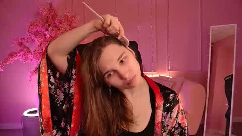 Snapshot of tessamill chatting on March 3, 2026, 9:26 am Tessa online show from March 3, 2026, 9:26 am