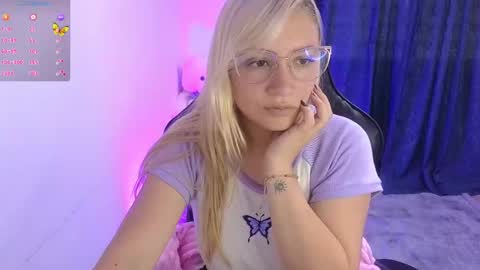 Snapshot of tessawhisnton chatting on January 23, 2025, 4:48 pm Tessy online show from January 23, 2025, 4:48 pm