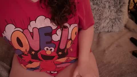 Snapshot of tessawinter chatting on November 11, 2025, 5:13 pm Tessa online show from November 11, 2025, 5:13 pm