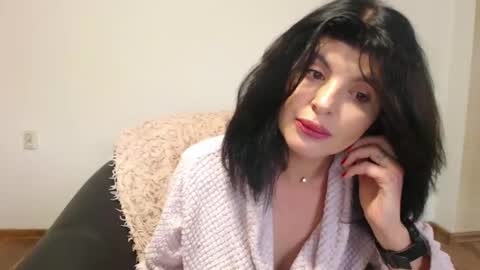naughty tess online show from December 2, 2024, 9:13 am