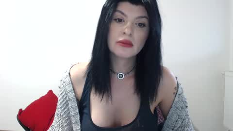 naughty tess online show from February 15, 2025, 8:00 am