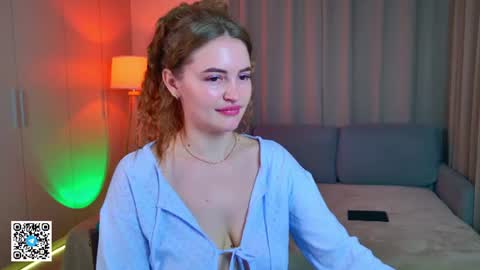 Snapshot of tesssahart chatting on June 16, 2026, 12:30 pm TessaHart online show from June 16, 2026, 12:30 pm