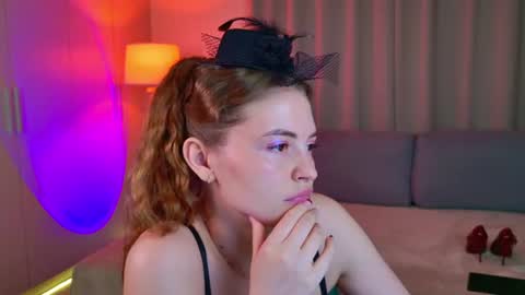 Snapshot of tesssahart chatting on June 21, 2026, 12:52 pm TessaHart online show from June 21, 2026, 12:52 pm