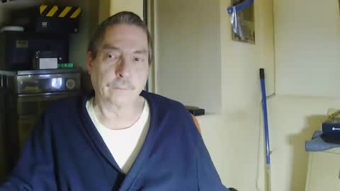 tetuo2 online show from February 5, 2025, 5:52 am