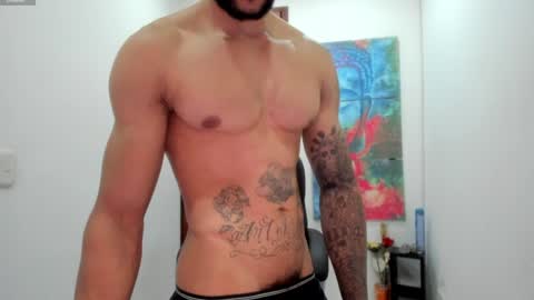 Snapshot of teylor_cristian chatting on December 10, 2024, 12:39 am Cristhian Teylor online show from December 10, 2024, 12:39 am