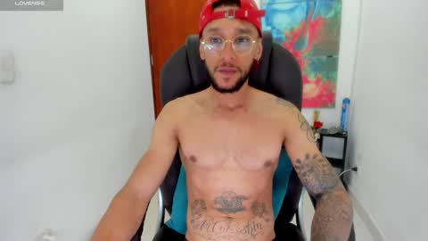 Snapshot of teylor_cristian chatting on January 5, 2025, 11:33 pm Cristhian Teylor online show from January 5, 2025, 11:33 pm