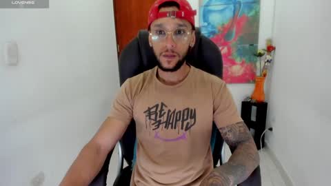 Snapshot of teylor_cristian chatting on January 14, 2025, 4:47 am Cristhian Teylor online show from January 14, 2025, 4:47 am