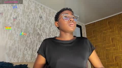 Snapshot of teylor_lovee chatting on February 18, 2026, 9:22 pm teylor_lovee online show from February 18, 2026, 9:22 pm