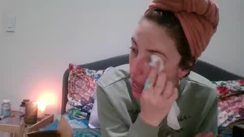 Snapshot of tfeather0532 chatting on February 3, 2026, 3:59 am Tessa online show from February 3, 2026, 3:59 am