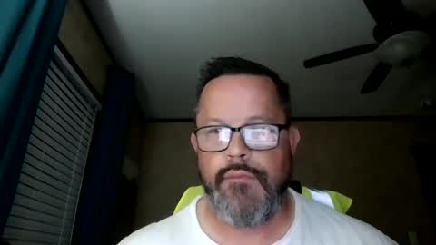 tgchkn86 online show from September 11, 2025, 8:58 am