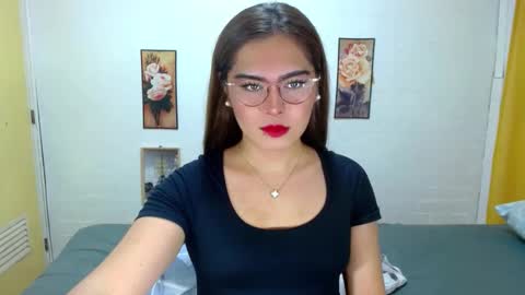 tgirlselena online show from September 12, 2025, 2:50 pm