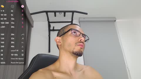 INSTAGRAM   Th1rss online show from February 20, 2025, 2:13 pm