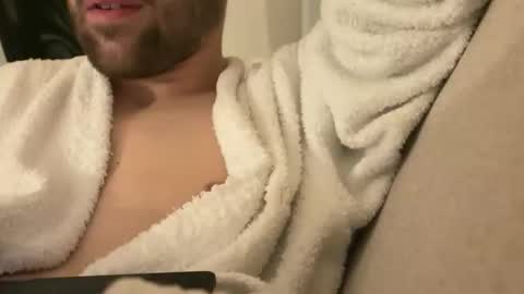 Snapshot of thadee__ chatting on February 10, 2026, 11:20 pm thadee__ online show from February 10, 2026, 11:20 pm