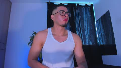 thadeo_king online show from June 7, 2026, 5:38 pm