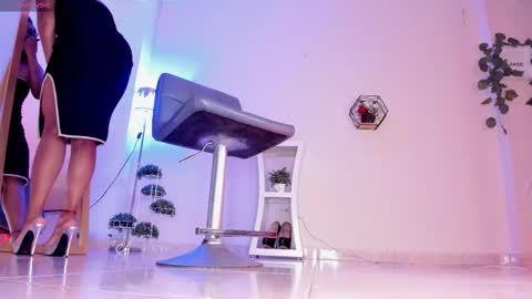 Thais online show from November 8, 2025, 12:49 pm