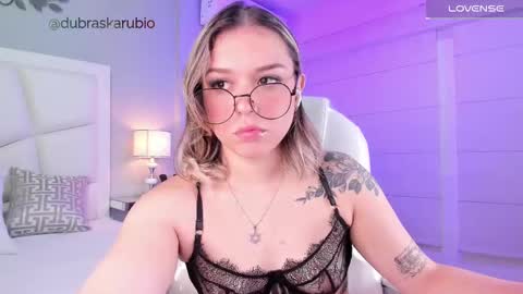 Thalia21 online show from February 28, 2025, 4:54 am