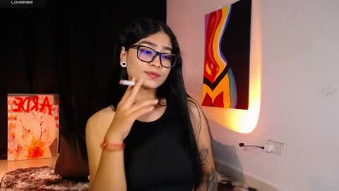 thalia  online show from October 20, 2025, 10:49 am