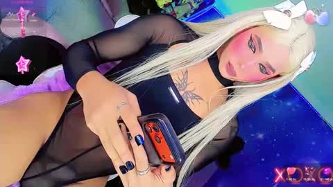 Thalia Girl online show from June 11, 2026, 2:53 am