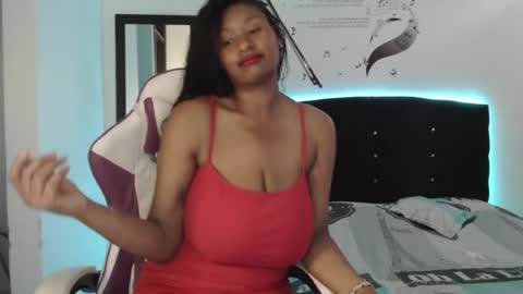Snapshot of thalia_joness chatting on June 13, 2026, 1:09 pm Thalia online show from June 13, 2026, 1:09 pm