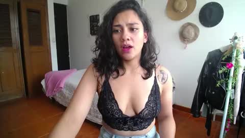    online show from February 14, 2025, 7:33 pm