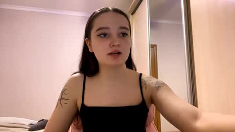 Yumi online show from March 19, 2026, 3:16 pm