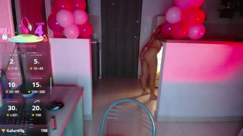 thaliana online show from September 22, 2025, 12:45 am