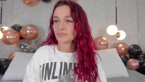 Snapshot of thalira_angels chatting on June 30, 2026, 5:36 pm THALIRA ANGELS online show from June 30, 2026, 5:36 pm