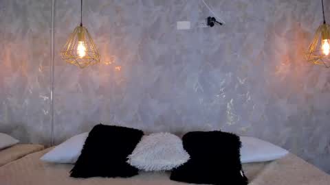 Snapshot of thalira_angels chatting on July 1, 2026, 2:07 pm THALIRA ANGELS online show from July 1, 2026, 2:07 pm