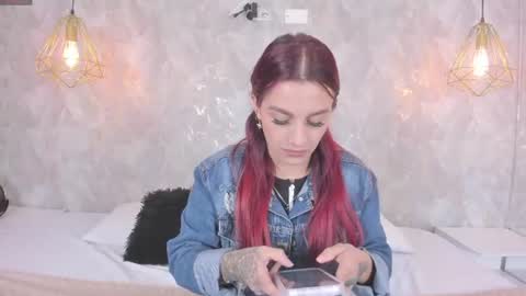 Snapshot of thalira_angels chatting on July 27, 2026, 2:24 pm THALIRA ANGELS online show from July 27, 2026, 2:24 pm