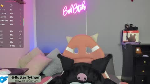 thamara_cooper_ online show from April 29, 2026, 6:03 pm