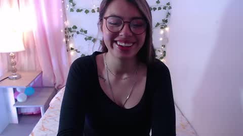 Snapshot of thamarajane1 chatting on September 21, 2025, 12:07 pm online show from September 21, 2025, 12:07 pm