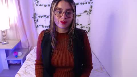 Snapshot of thamarajane1 chatting on September 29, 2025, 9:14 am online show from September 29, 2025, 9:14 am