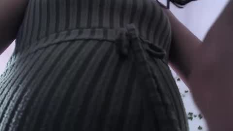 Snapshot of thamarajane1 chatting on October 4, 2025, 6:50 pm online show from October 4, 2025, 6:50 pm