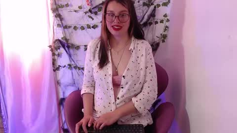 Snapshot of thamarajane1 chatting on October 30, 2025, 7:25 pm online show from October 30, 2025, 7:25 pm