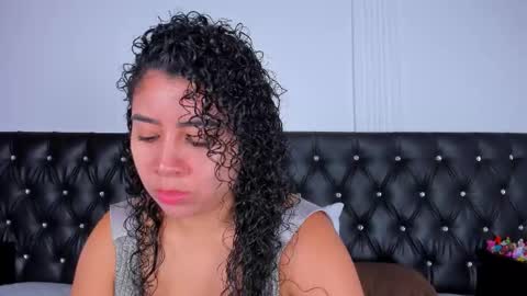 Snapshot of thara_webstter chatting on September 11, 2025, 12:05 pm thara webstter online show from September 11, 2025, 12:05 pm