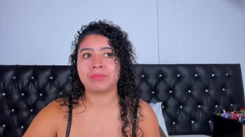 thara webstter online show from October 27, 2025, 11:58 am