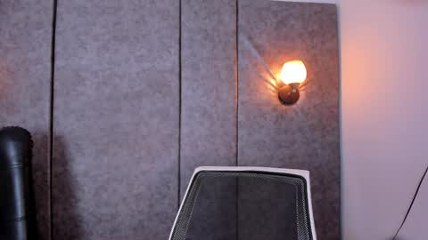 thara webstter online show from May 7, 2026, 11:48 am
