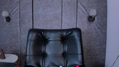 thara webstter online show from June 4, 2026, 11:38 am