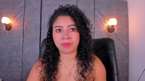thara webstter online show from June 13, 2026, 11:52 am