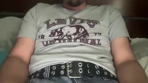 thatboi_g online show from April 9, 2026, 8:14 pm