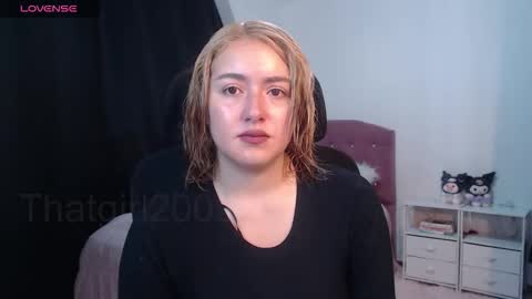 Snapshot of thatgirl2003 chatting on September 21, 2025, 2:08 pm   online show from September 21, 2025, 2:08 pm