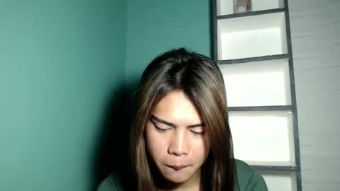 Julia online show from September 10, 2025, 12:32 am