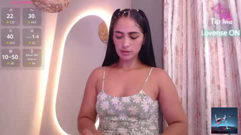 THAYSSA ROSS online show from June 13, 2026, 7:23 pm