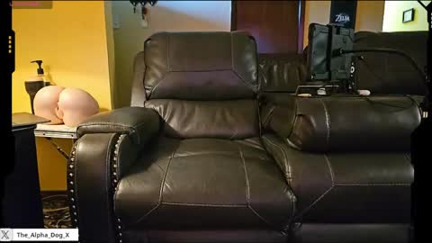 the_alpha_dog_xxx online show from May 2, 2026, 9:31 pm