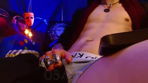 GIORGGIO online show from November 4, 2025, 3:49 am