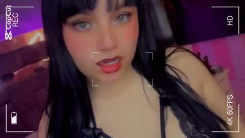 i am Cat  online show from October 22, 2025, 4:29 pm